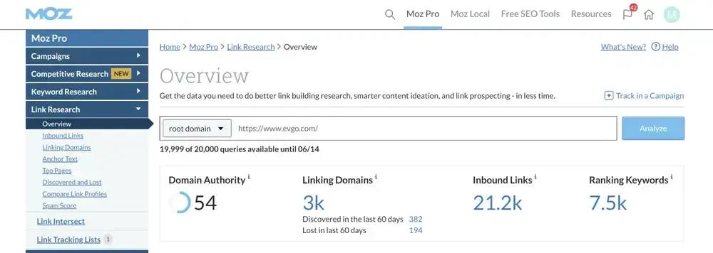Analyzing evgo.com in Moz Pro's link explorer tool.